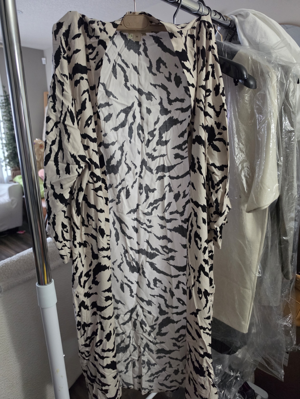 Saltwater LUXE Black and White Animal Print  CARDI Duster Size MEDIUM
